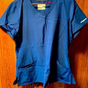 Sketchers Scrub Top